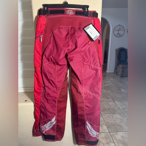 Troy Lee Designs Women’s Rev Pants‎ Redwine Moto MX Size 9/10 NWT - Picture 2 of 16